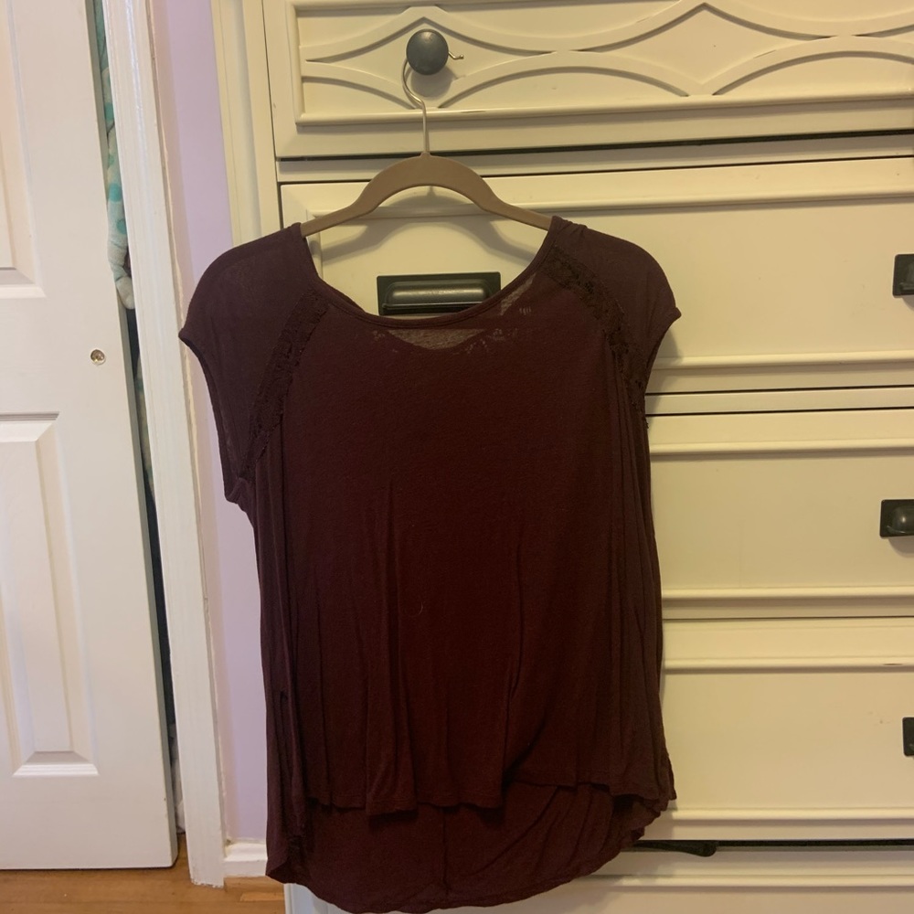 maroon top